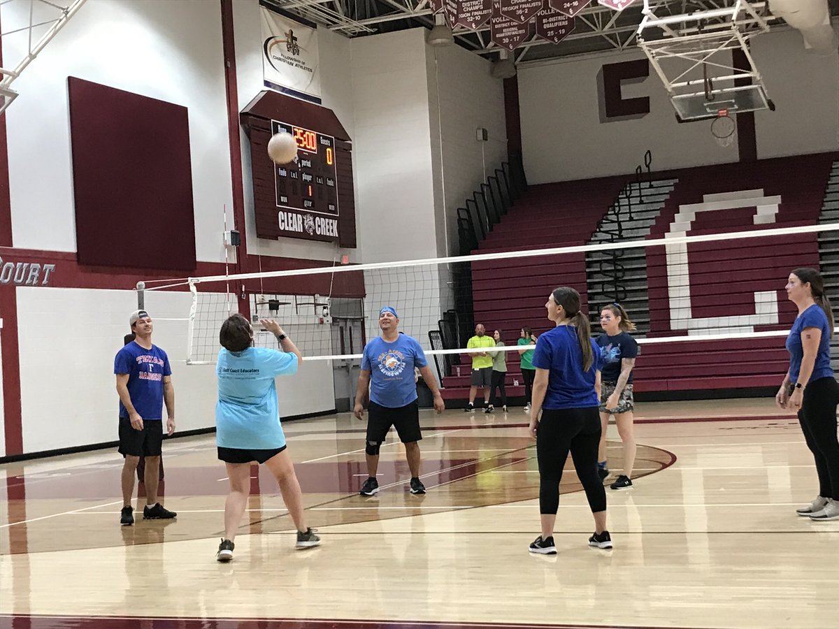 kstathakos's tweet photo. Let’s go CCHS ELA Team!!! Creek Cup volleyball tourney and cheering section! @CreekWildcats #wildcatproud #wildcatstothecore https://t.co/O4UHBzr0kX
