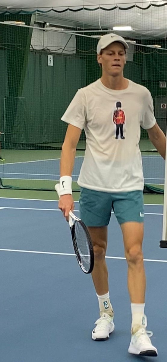 What a thrill for our ⁦<a href="/mymayfairclubs/">Mayfair Clubs</a>⁩ members to be able to see ⁦<a href="/janniksin/">Jannik Sinner</a>⁩ practice at Mayfair West this past week on a rainy day. Our members were super impressed by his training session and then thrilled to see him as the ⁦<a href="/NBOtoronto/">National Bank Open</a>⁩ Champion!!