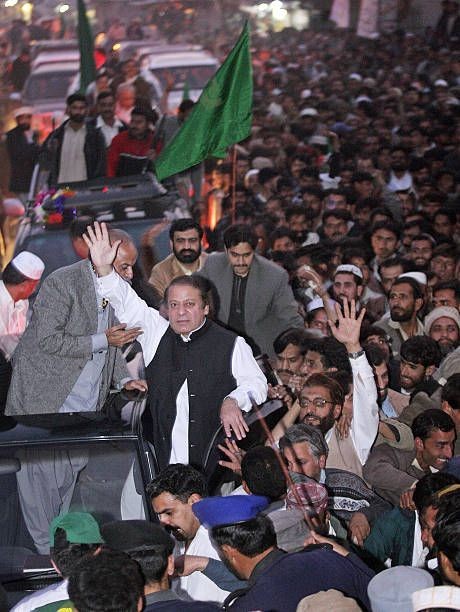 MalikPMLN4843's tweet photo. انشااللہ چوتھی بار وزیراعظم 
ہمارے سب کے دلوں کی دھڑکن نواز شریف https://t.co/sKzmxS83CH