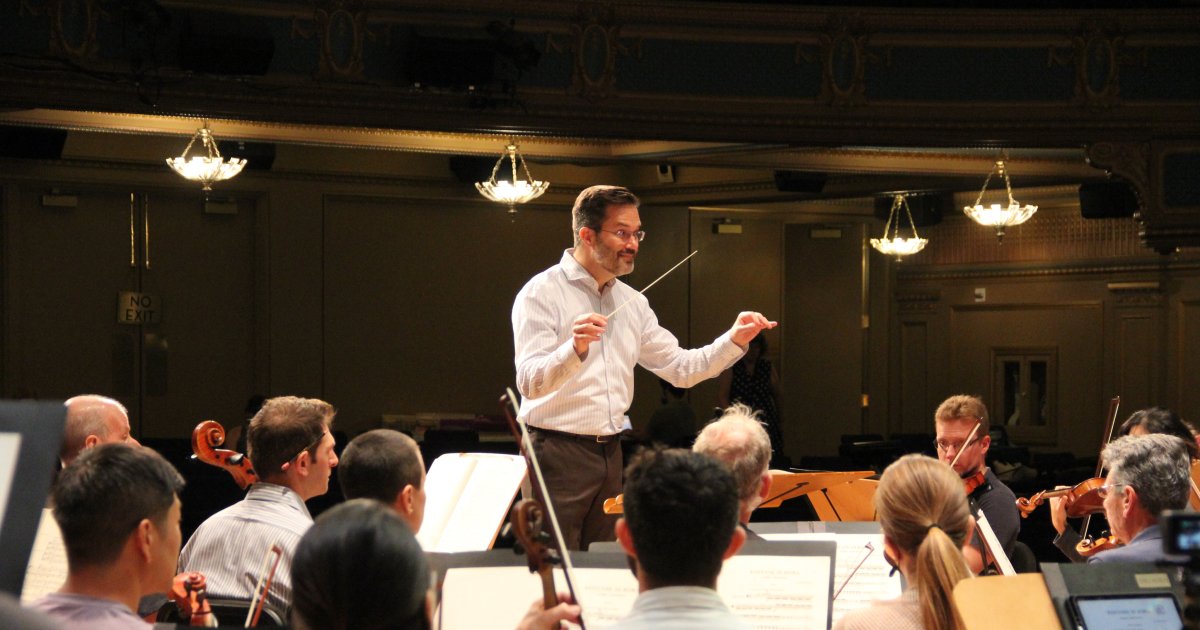 Our Opening Night concert is one month away! We’re excited to welcome new Music Director Matthew Kraemer, who will conduct incredible works by Garrop, Hindemith, and Beethoven. If you haven’t already, get your tickets at bit.ly/41VDnQd! #lpomusic