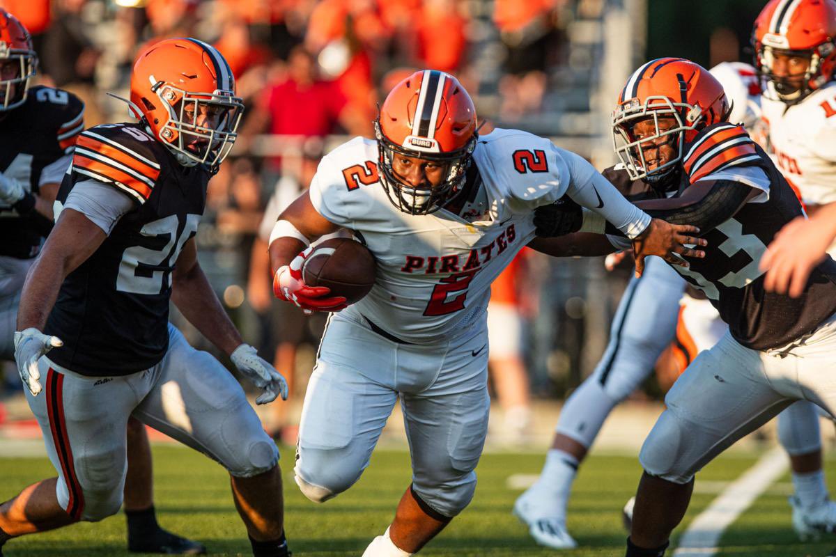 Wheelersburg and Ironton have gone punch-for-punch for YEARS. 

In the last 15 meetings, Burg leads the rivalry 8-7, with the last 3 being back and forth. 

Last 3 matchups:

2021: Ironton 40-6 
2021: Wheelersburg 17-14 (playoffs)
2022: Ironton 12-3

2023: ?? 👀

#BeatIronton 
⏰