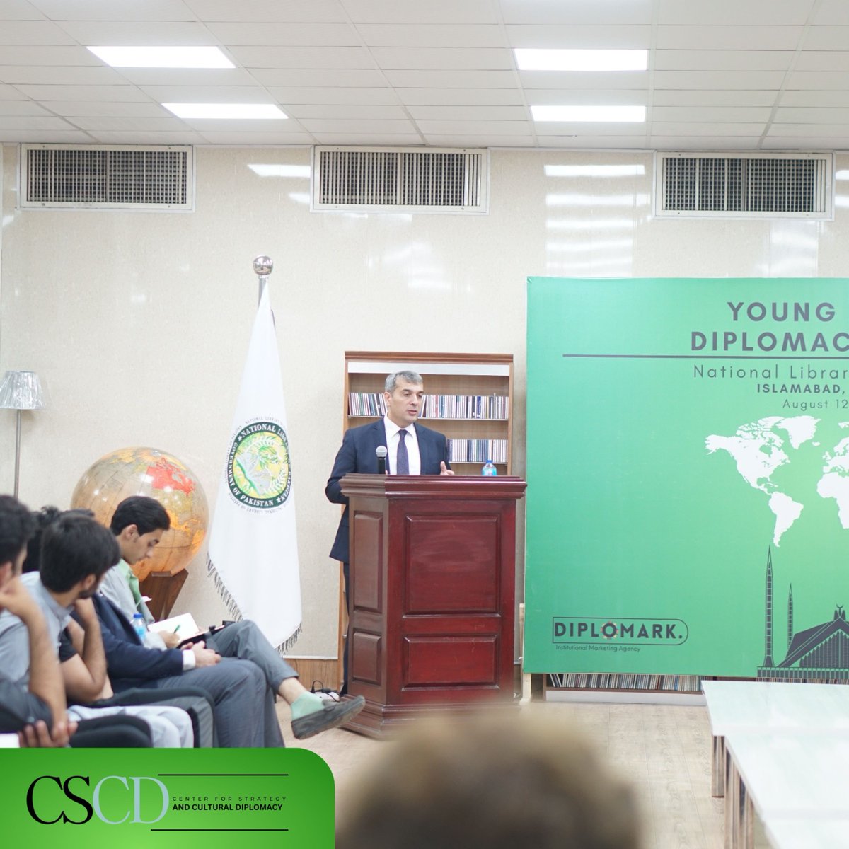 CscDiplomacy's tweet image. 1. Highlights from event "Young Public Diplomacy Forum," held in the Diplomatic Hub of #Pakistan.
Ambassador of Azerbaijan to Pakistan, His Excellency Mr. @k_farhadov spoke to the audience about Diplomacy and bilateral ties of Pakistan and Azerbaijan.
#CSCD #Diplomacy @AzEmbPak