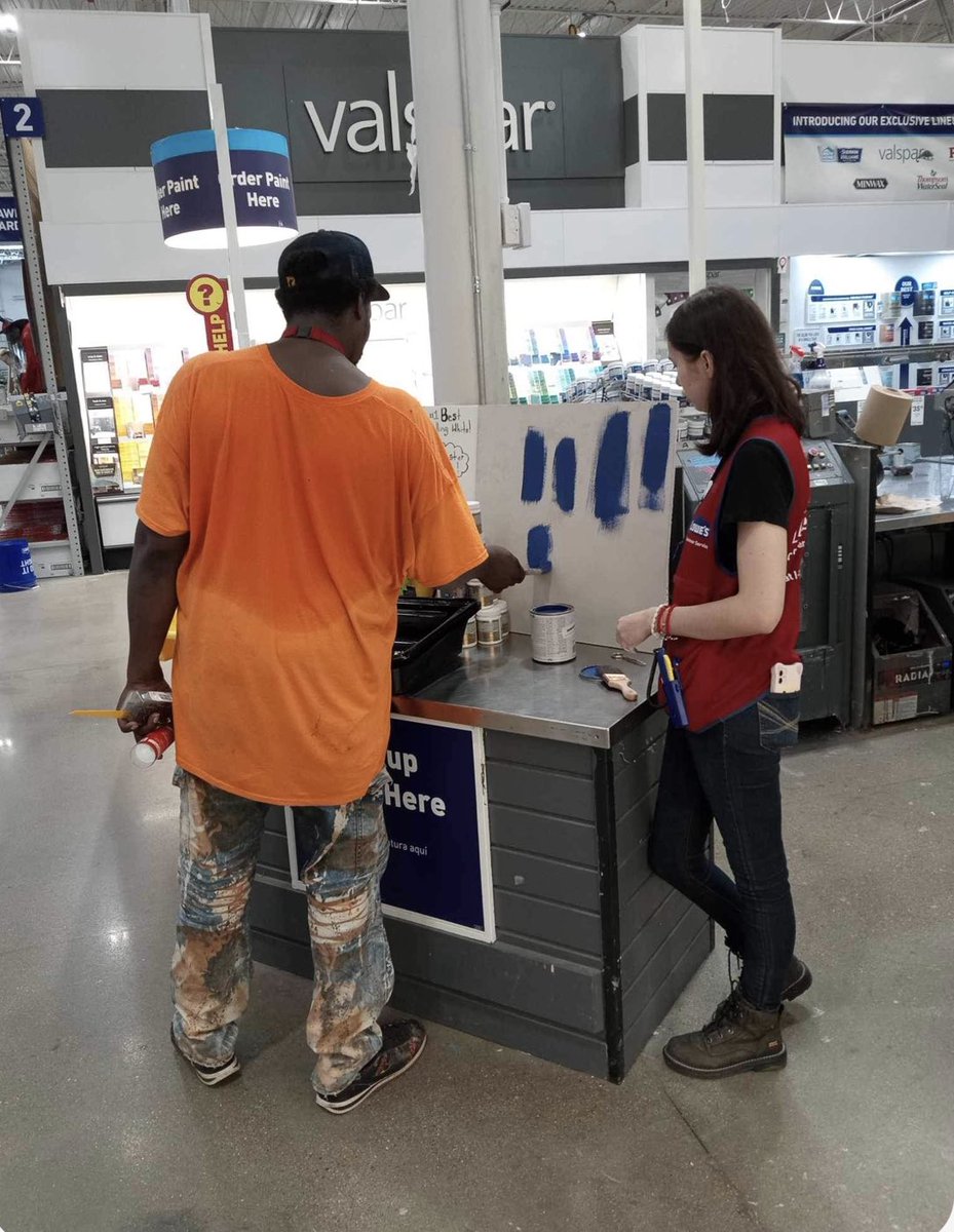 Brandon73676211's tweet photo. Purdy brush demo at 675 Charleston WV. Driving sales by showing the quality of Purdy vs our competitor brushes #675CharlestonWV #PurdyBrush @JBBailey9 @BenitoKomadina @kennygrimsley https://t.co/mAoyI32Y4G