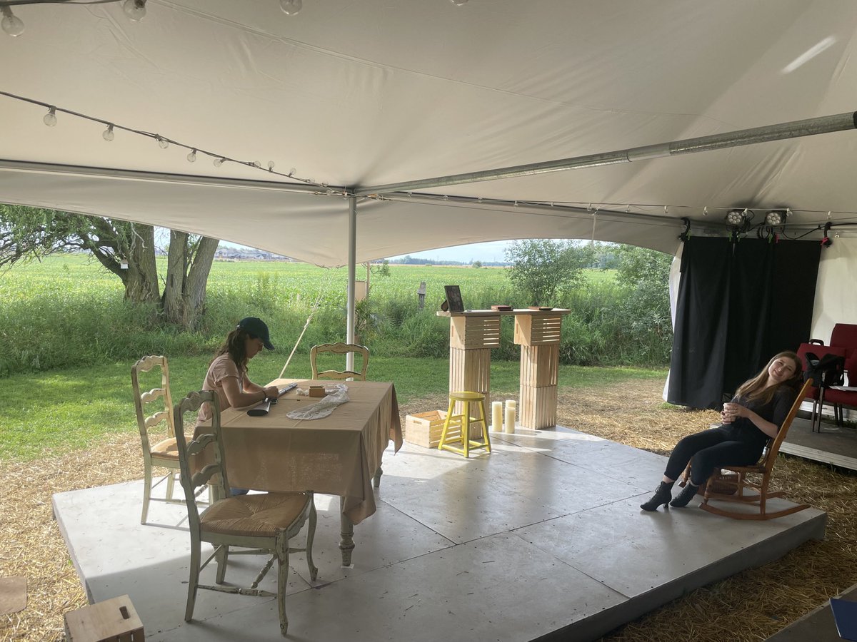 When your story is set on a farm in Southern Ontario there’s nothing like the authenticity of a stage on the edge of a farmer’s field in Southern Ontario. #TheFox #HereForNow