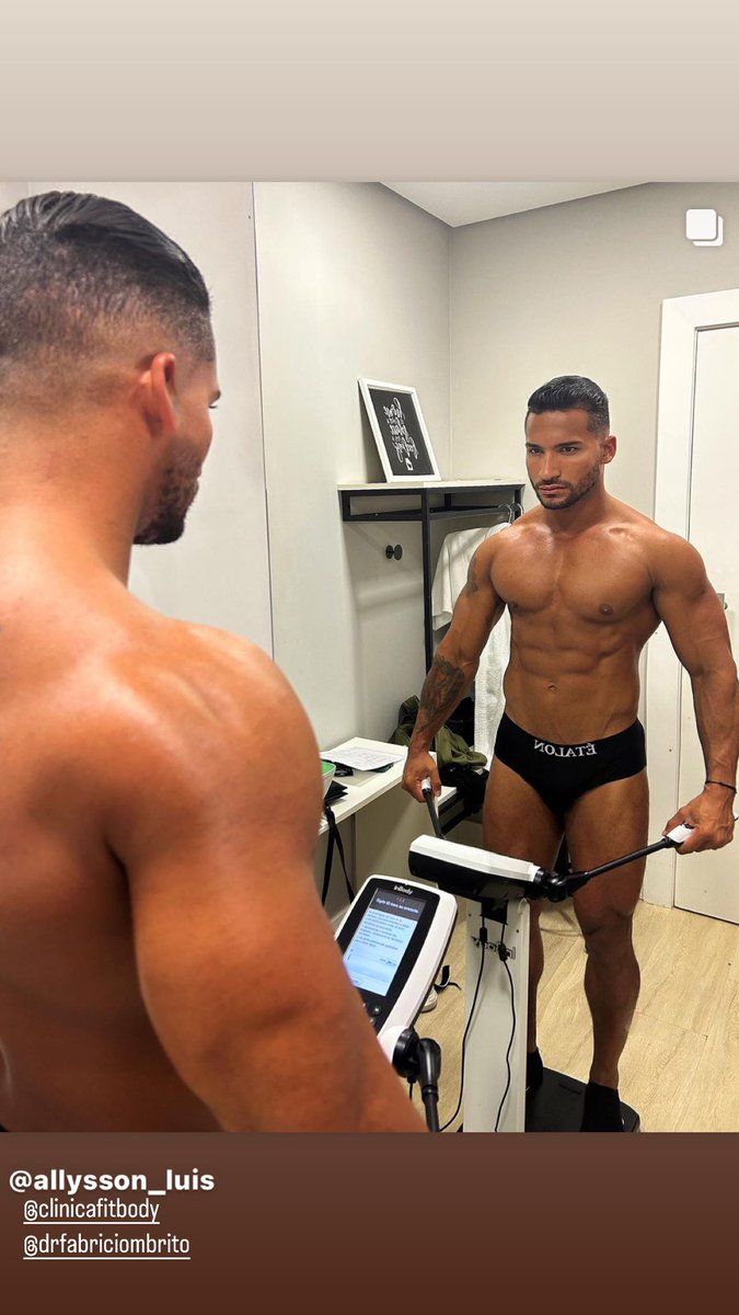 mrALuis1's tweet photo. #body #summerbody #brazilian #tan #biceps #shape #muscle https://t.co/ElRhp396Kr