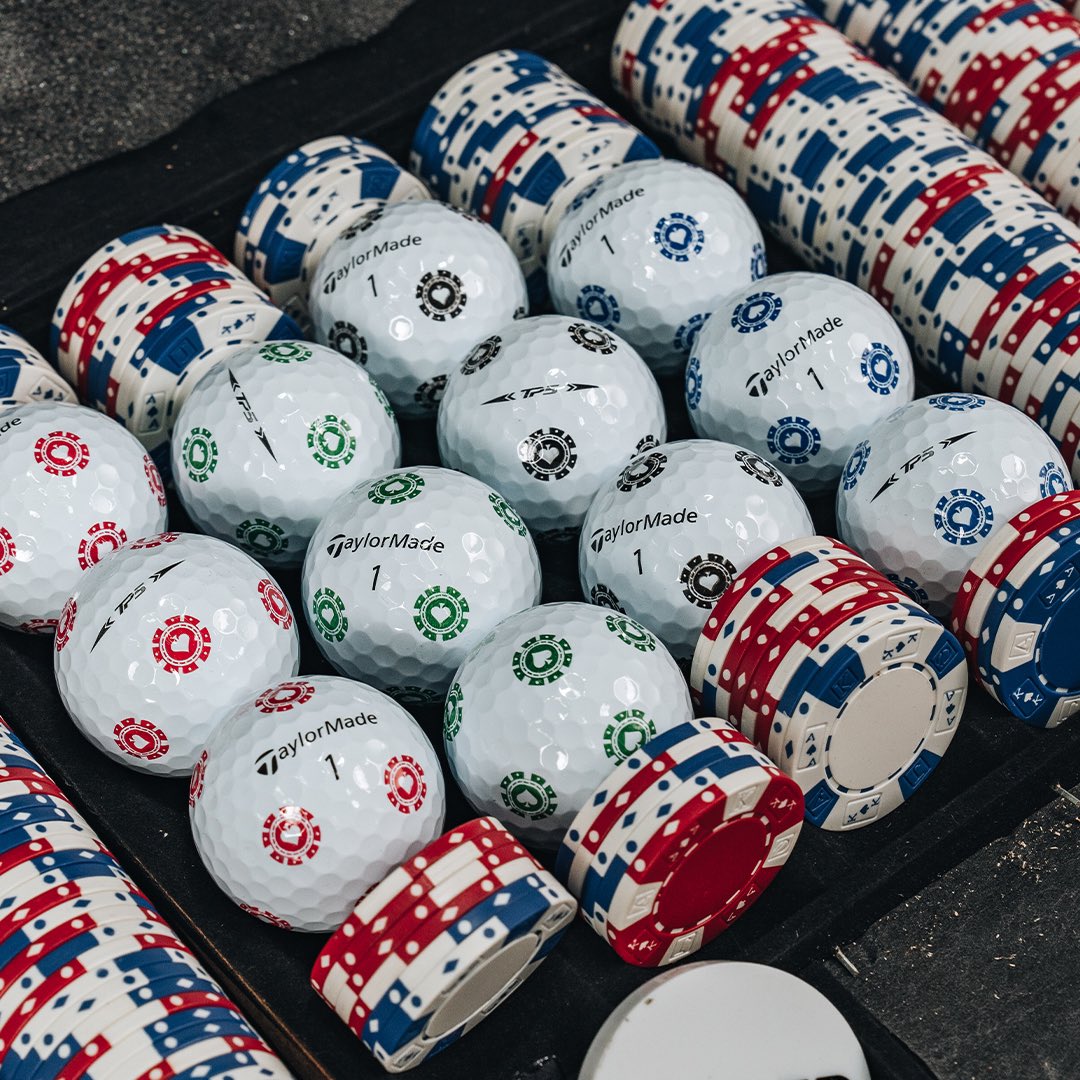 TaylorMadeGolf's tweet image. Know when to fold ‘em. Know when to hole ‘em. ♠️ 

The #TP5 Pix Poker golf balls are ready for action.  

Shop them now: tmgolf.co/XPixPoker