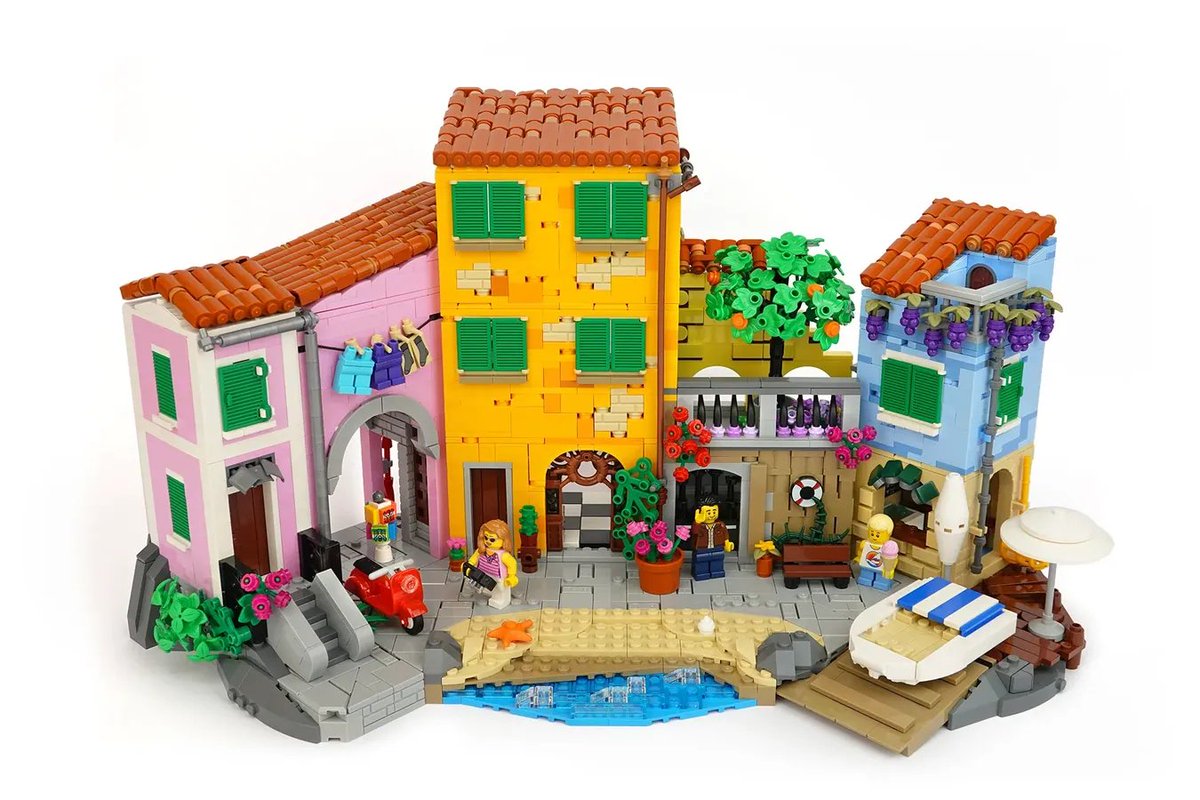 LEGOParadise has created a small slice of paradise: The Italian Riviera! 🇮🇹 

Today's beautiful Staff Pick can be seen in full here 👇 
ideas.lego.com/projects/5b17f… #LEGOIdeas