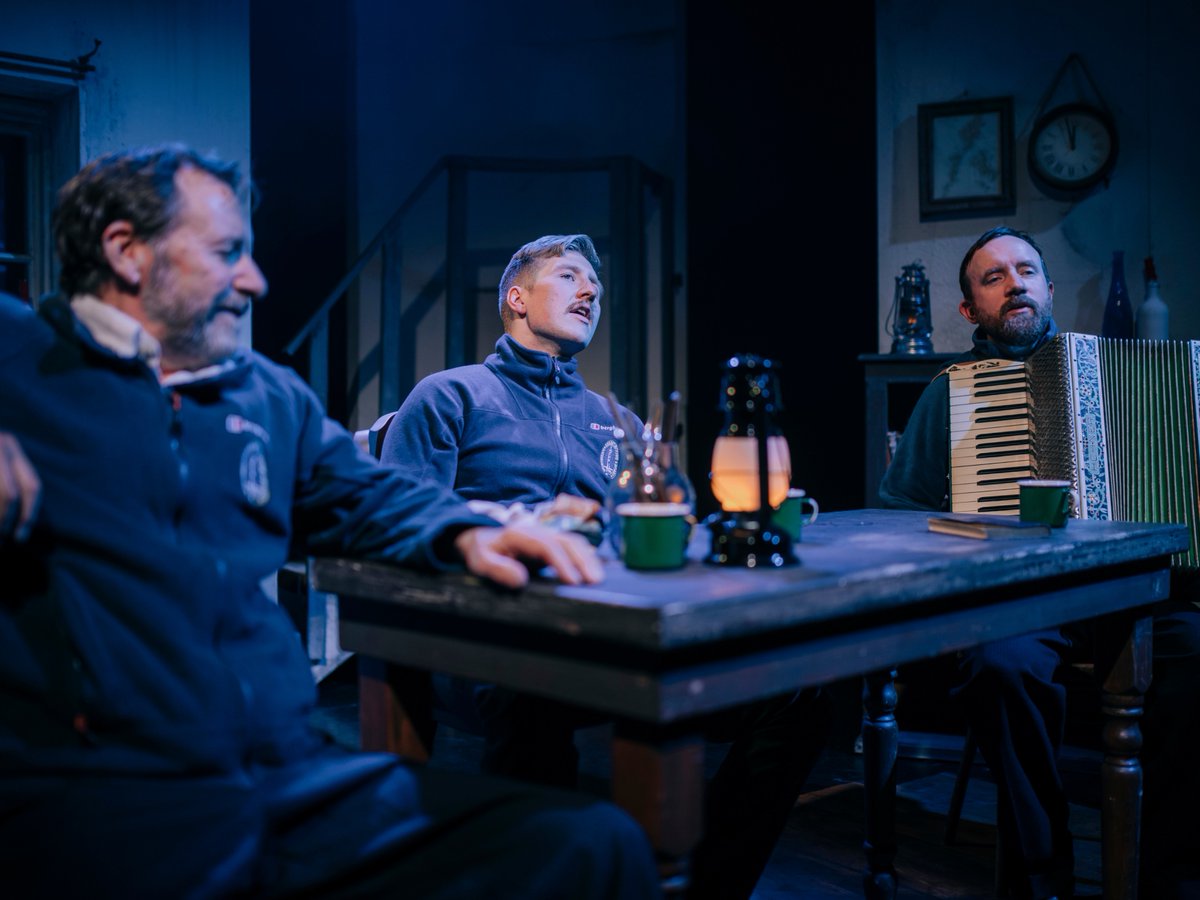 captheatres's tweet photo. 📢 EXTRA SHOW ADDED!  
Due to popular demand, the spectacular sold-out show #KeepersOfTheLight is coming back to #TheStudio! Join us for a special matinee performance on Sat 9 Sep 2023! 🎉

🎟️ Grab your tickets before they go! : https://t.co/iTMFl8sLTW

#TheStudioEdinburgh https://t.co/lwJWCuoBnA