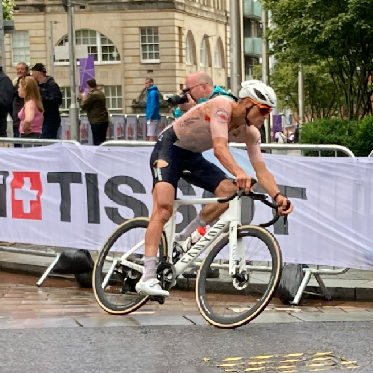 RibbleCycles's tweet photo. Great couple of weekends at @rouleur @ the Worlds: bikes, racing, talks & drinks. Thanks Glasgow.
#ribblecycles #myribble #cycling #GlasgowScotland2023 https://t.co/lPbQd5WkOn