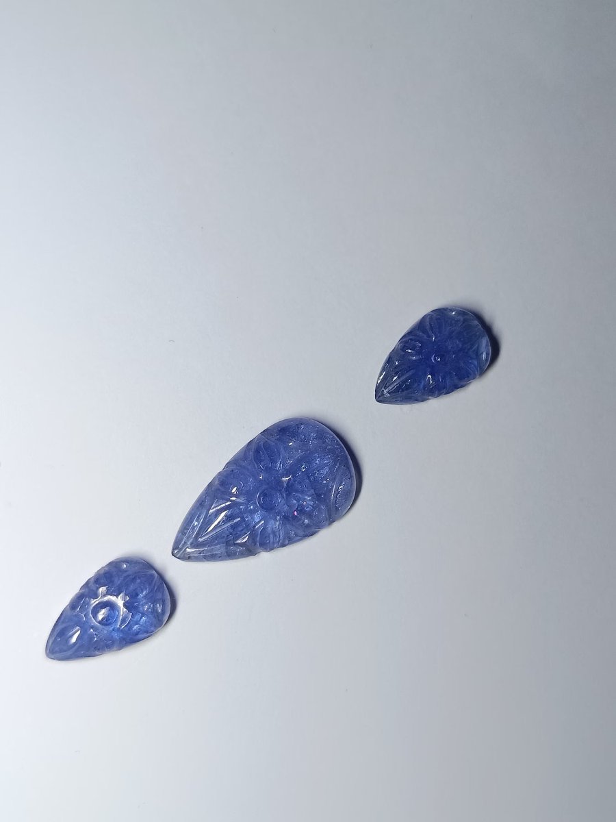 official85926's tweet image. etsy.com/your/shops/me/…

#Tanzanite #LeafShape #Carving #NaturalTanzanite #HandCarved #FlowerCarving #Pair  #PreciousGemstone #ForJewelry