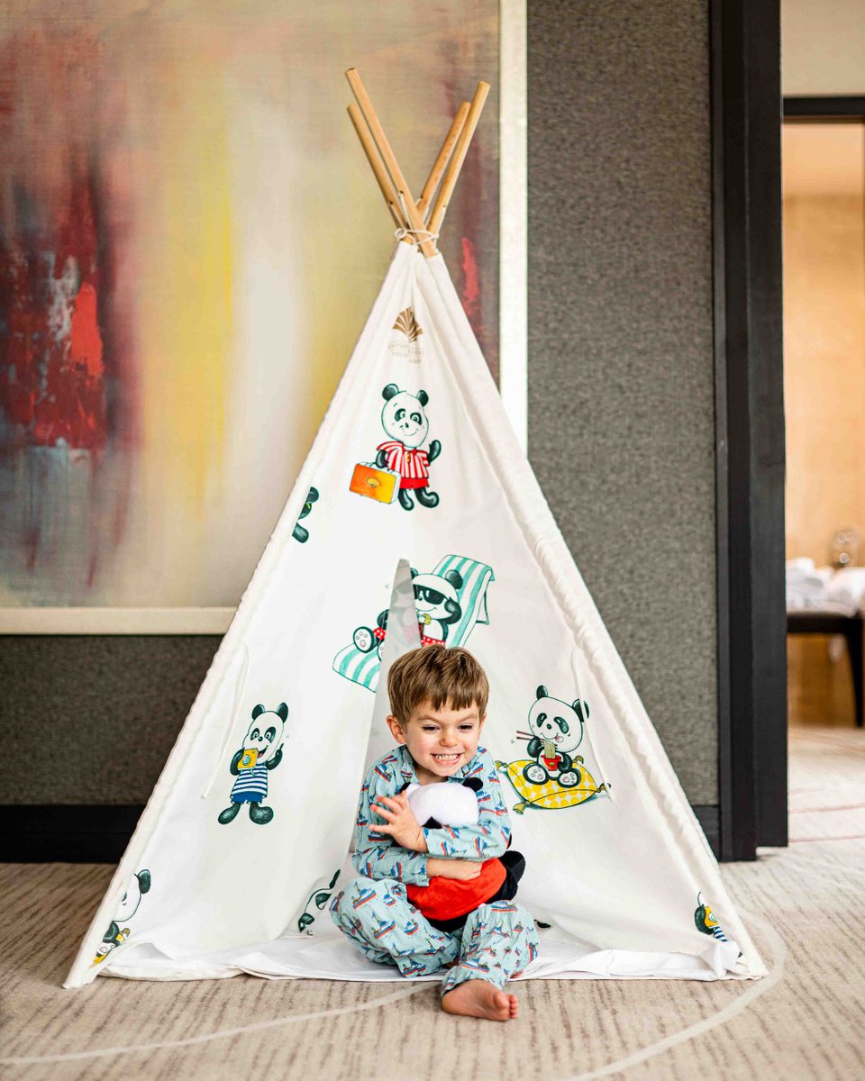 MO_NEWYORK's tweet photo. Glamping couldn't get any sweeter.
#LuxuryInTheSky #MandarinOrientalNewYork #ImAFan #MOExperiences https://t.co/VD3ehgSO8o