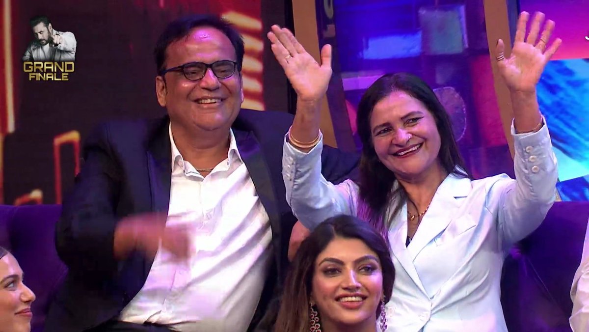 TejuxFan's tweet image. They are looking so Happy ❤️

VIJAYI BHAVA ABHISHEK

#AbhishekMalhan #AbhishekForWin #BiggBossOTT2Finale