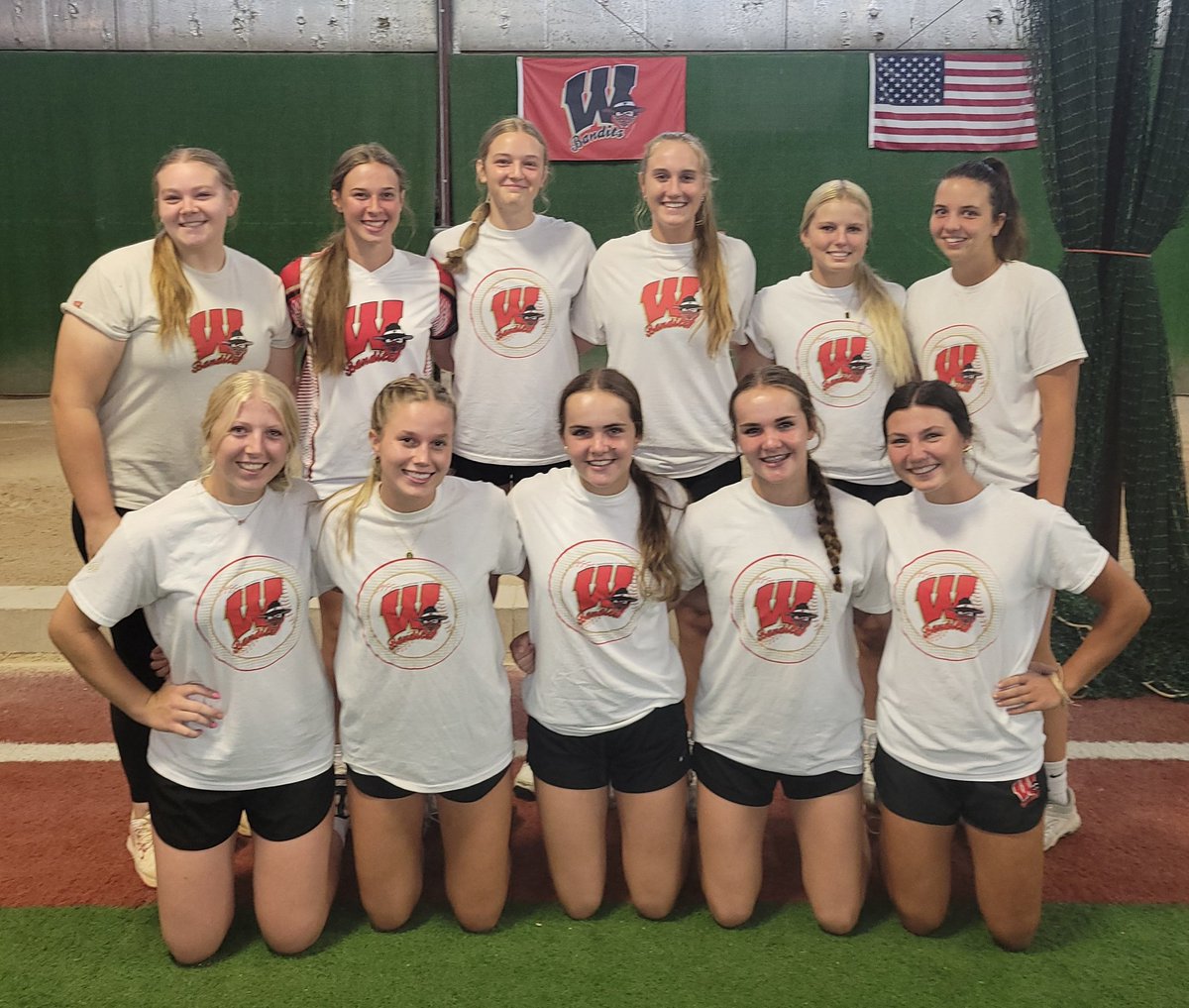 Pleased to introduce your 2023/2024 Wisconsin Bandits 16U Gold Schliewe!

All 7 eligible, returned!

 #BanditLoyalty !
