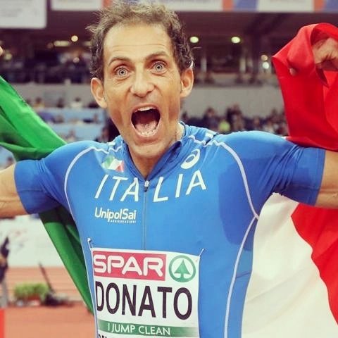 <a href="/FabrizioDonato/">fabrizio donato</a> #fabriziodonato #compleanno #tantissimiauguroni #campione ❤🔝🔥👍🎊🎂🇮🇹💙