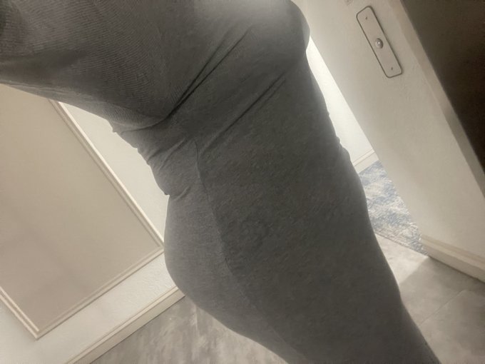 That thang pokin a bit 😁 https://t.co/aQtU7PIq2f