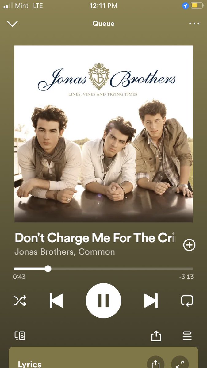 TravHester's tweet photo. In my Rebel Era I guess…
@jonasbrothers #JonasBrothers https://t.co/afywjkavVN