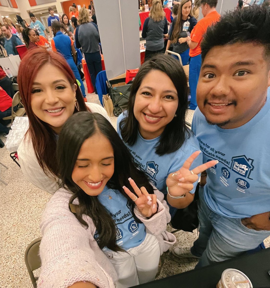 iLife_ShellFCU's tweet image. ✨ The DREAM TEAM ✨
We visited 8 schools and donated to the 11. From the early mornings to the late afternoons, we were passing out giveaways and information to teachers at different school districts.
Till next year! 🍎✏️
#iLife #ShellFederalCreditUnion