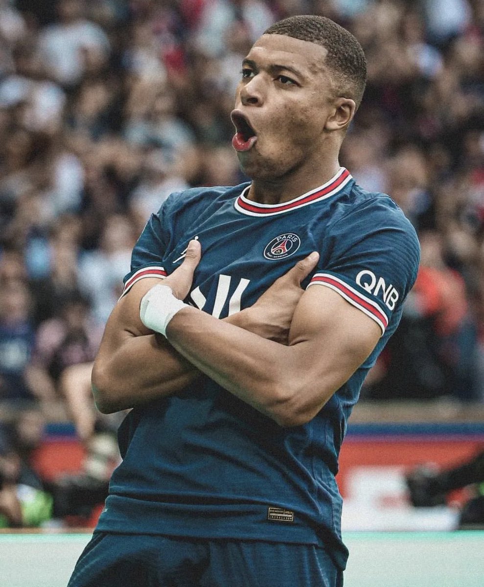 🚨🚨🌕| JUST IN: Kylian Mbappé and PSG are NOT discussing a contract renewal as part of their talks. <a href="/lequipe/">L'Équipe</a> #rmalive