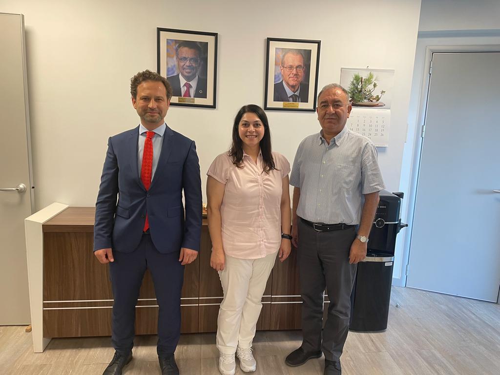 DST Türkiye Ofisinden Prof. Dr. Toker ERGÜDER ile TÜSEB-TÜSPE araştırmacılarından Dr. İsmail ŞİMŞİR ve Dr. Elif İŞLEK'in katılımıyla, DST Türkiye Ofisi ve TÜSEB-TÜSPE İş birliği Çalışmaları Toplantısı gerçekleştirilmiştir. Detaylar için tuspe.tuseb.gov.tr/haberler/dst-t…
