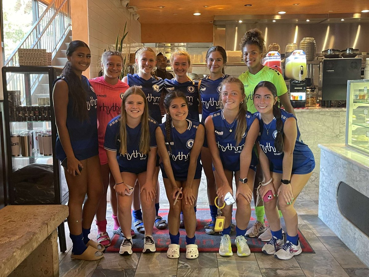 <a href="/MallorySierra2/">Mallory Sierra</a> Started the season off with a 4-0 win against Westlake. And had a great team dinner after! I am so excited for another season with these girls!😁 <a href="/ahfc07gECRL/">Albion U19G ECNL-RL</a>