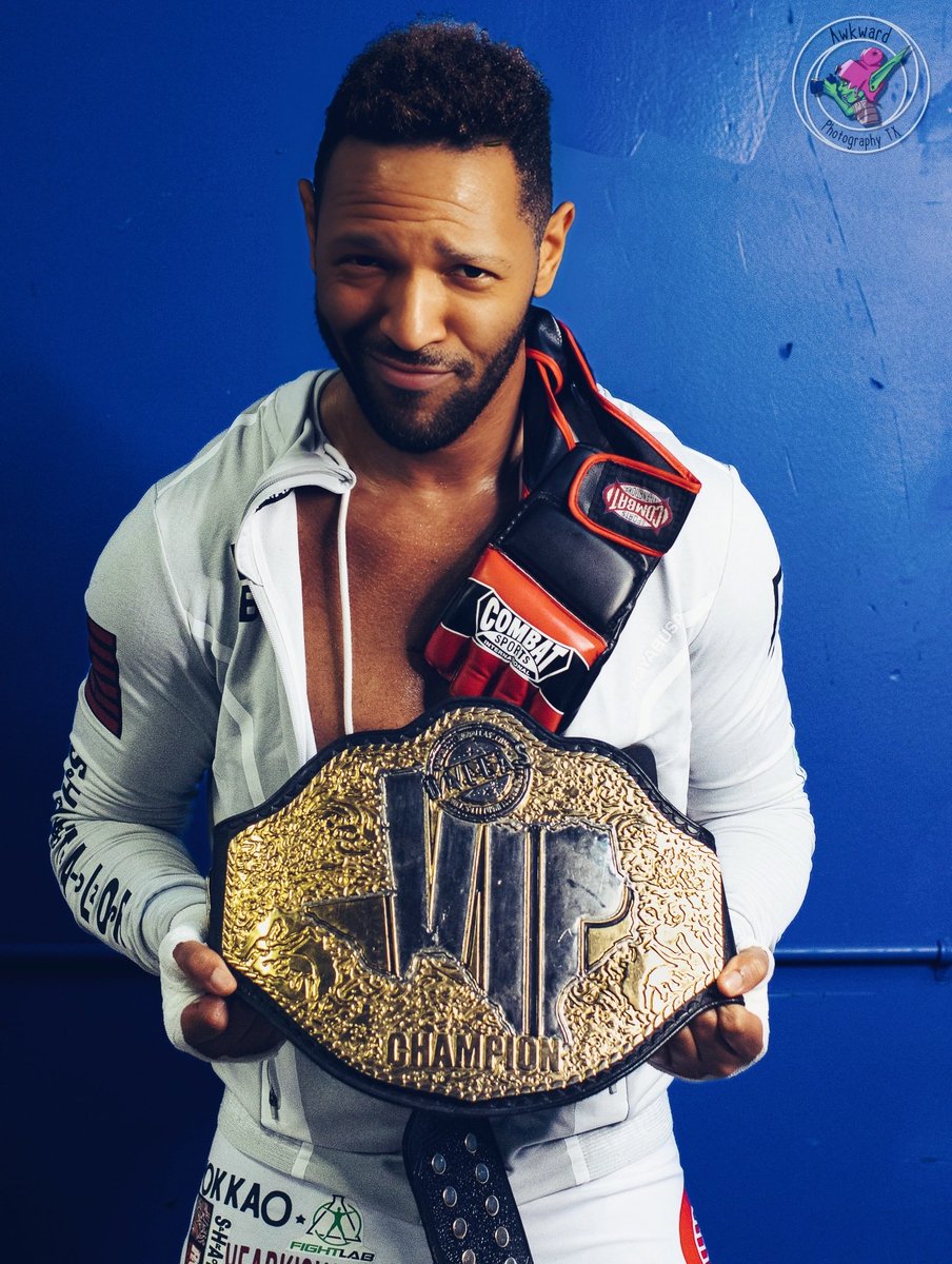 ThatJDGriffey's tweet photo. Fᵢₓ ₘy ₚₗₐₜₑ
@VIP_Wrestling
-
-
#PURE #PrizeFight #Griffey #TheCloser
-
-
#NakMuay #BJJ #TeamHayabusa #STP https://t.co/OuGSOmU5Jl