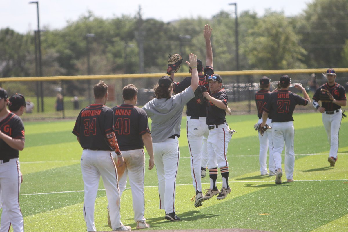 Baseball_GU's tweet photo. GU Prospect Camp!!!

📅 - September 9th
📍- Robert E. Smith Field, Greenville, IL.  
⌚️ - 9 a.m. - 3 p.m.
⚾️ - College Practice, Showcase, Scrimmage
📈 - Player Evaluations and Metrics

Limited spots. Discount to register before 9/1.

Register at https://t.co/i08VfVAqpw https://t.co/jdnfdrcSXq