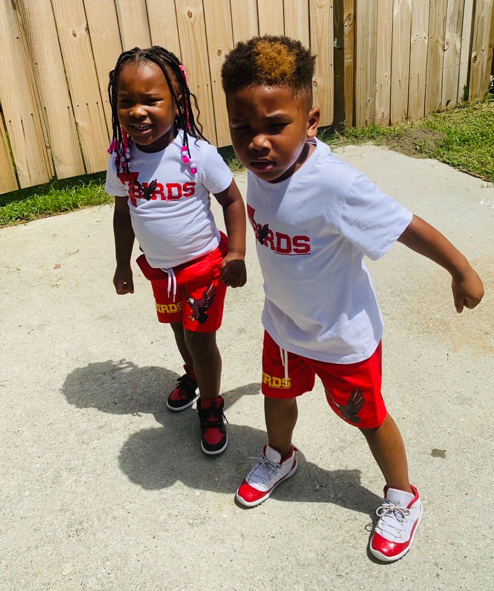 BigFiyahhh's tweet photo. 2T-4x shop the brand‼️ https://t.co/M0uqE1TwCw 🦅 https://t.co/3ZE5GRHY0q