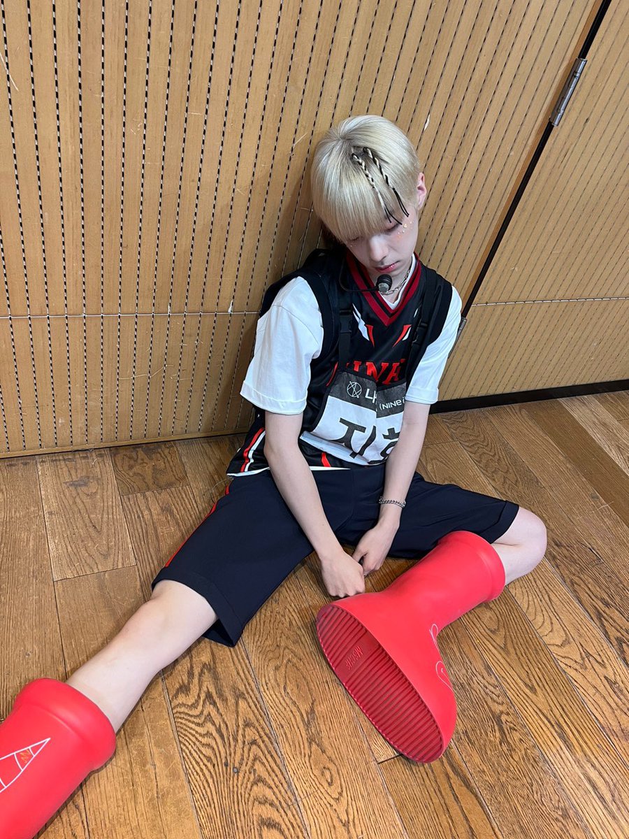 haii i’m gero, looking for moots
＞＜﹐🔗 he/him, 15, eng/filo, not new to #stantwt / #kpoptwt ﹒␥

— stans ⊂✦⊃ txt, nine.i, nct, piwon, zb1, evnne, kiof, lessera, bonedo, joyuri, riize, nmixx &amp; many more

:¨ ·.· ¨: likes and reposts are
` · ‌‌ ౨ৎ appreciated, thank u!!