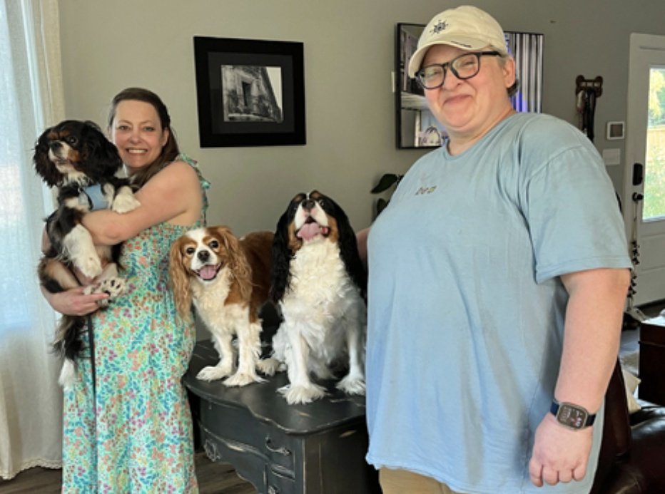 CavalierRescue's tweet photo. Danny with his new family 🥰 https://t.co/lnEIJd6wq8