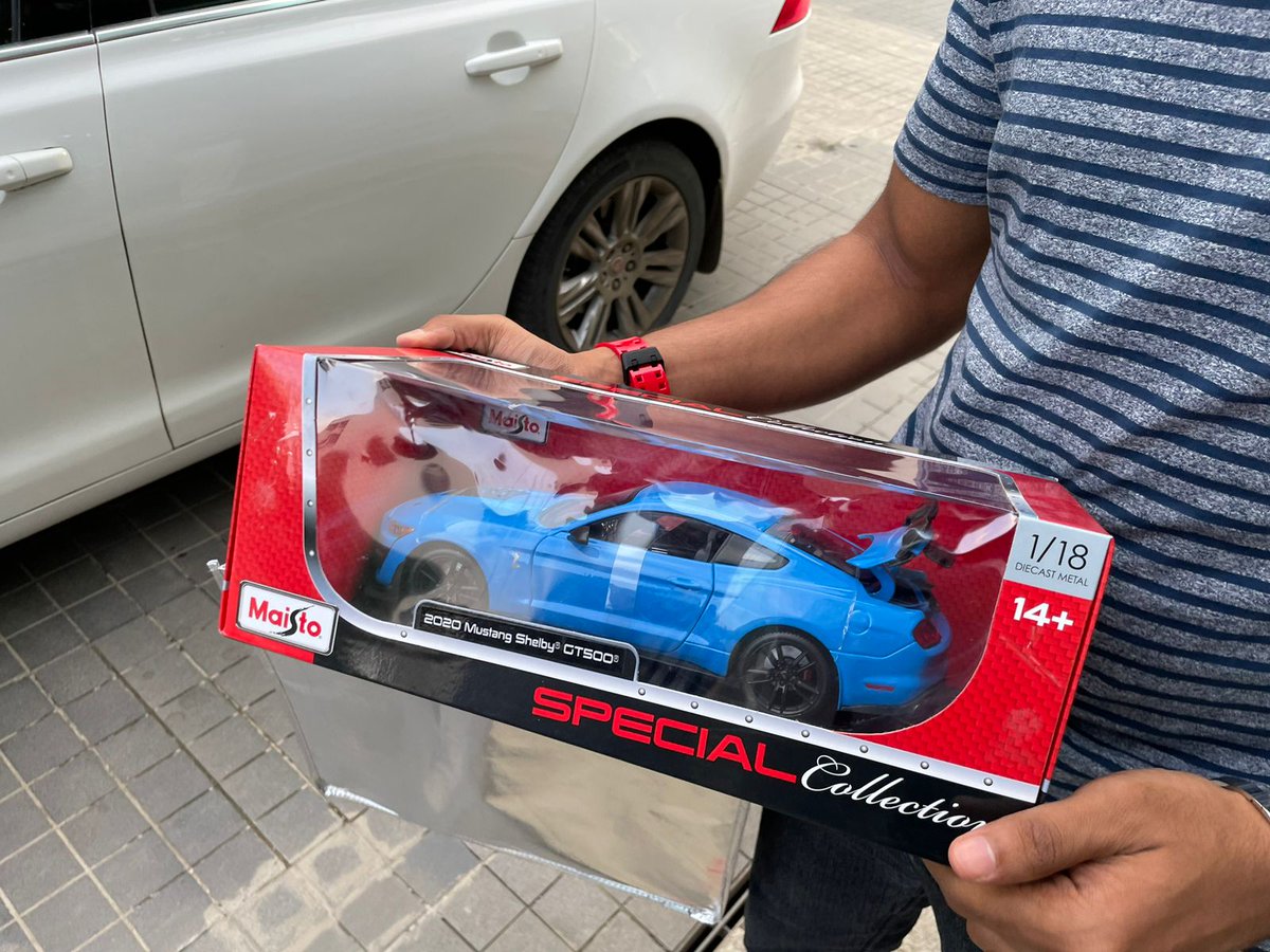 Rohan Savant | Builds AI tweet media