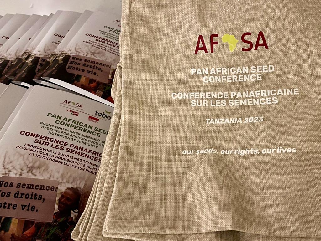 ZAAB_org's tweet photo. I’m happy to be here as a farmer and that this conference is happening in Tanzania and we are talking about this critical issue of seed. As everyone has said -  seed is about life' #PanAfricanSeedConference #SeedIsLife #FMSS
@Afsafrica
@womensassembly https://t.co/TBo6HuD6QF