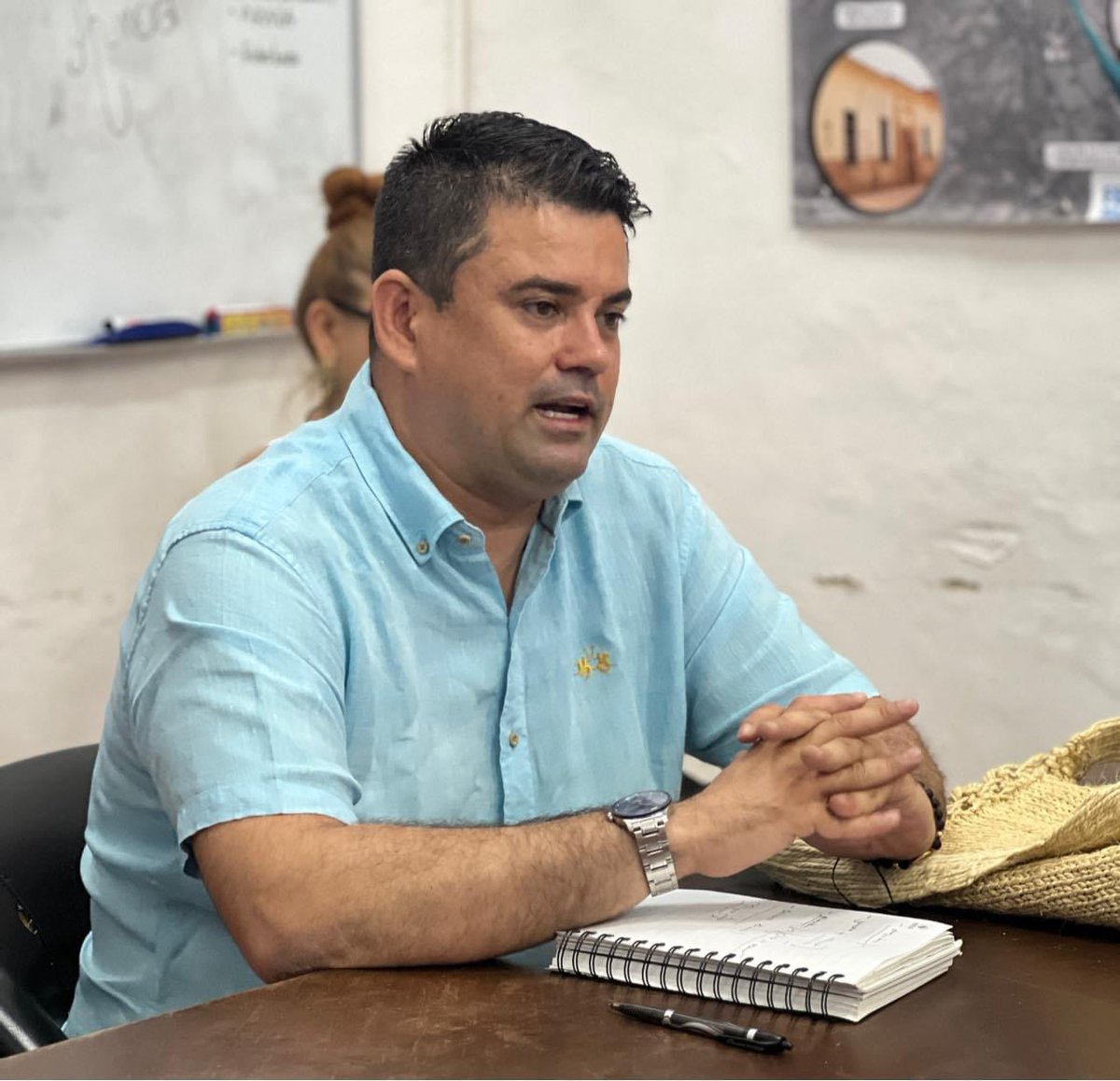 alcaldiasfda's tweet image. El Consejo de Gobierno, es la instancia articuladora para tomar decisiones en equipo y hacer seguimiento a nuestros #HechosdeProgreso☑️🔵 por eso, cada semana nos reencontramos para reafirmar nuestro compromiso al servicio de nuestra #CiudadMadre.

#ConstruyendoProgreso