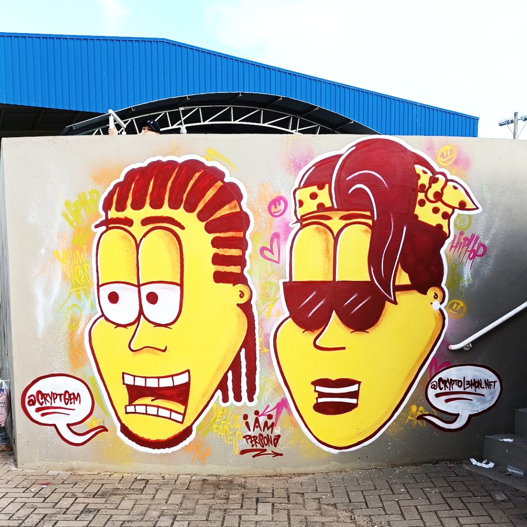 criptoface21's tweet photo. A shout out to @CryptGem and @cryptol3mon_nft straight from the streets of Brazil 💛

Today at 5pm (Pacific time) there's another New Drop by Yellow Faces 🔗⤵️ https://t.co/hWLPwwdkxc
