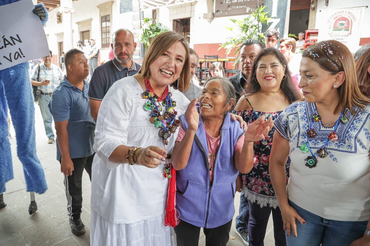 XochitlGalvez's tweet photo. ¡Ay, pero qué lindo! ¡Qué lindo es #Michoacán! 

Me da mucho gusto estar acá con ustedes, #Quiroga. 🫶🏼

#XóchitlVa https://t.co/zuqEOYBoxF