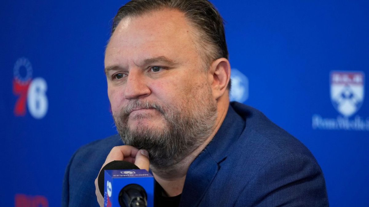 EastMuse's tweet photo. The Process 😬

2017: Traded for #1 pick, drafted Markelle Fultz over Jayson Tatum
2018: GM Twitter controversy
2019: Traded Jimmy Butler
2021: Ben Simmons demands a trade
2022: Subject of NBA investigation
2023: James Harden demands a trade https://t.co/z73E75EPSF