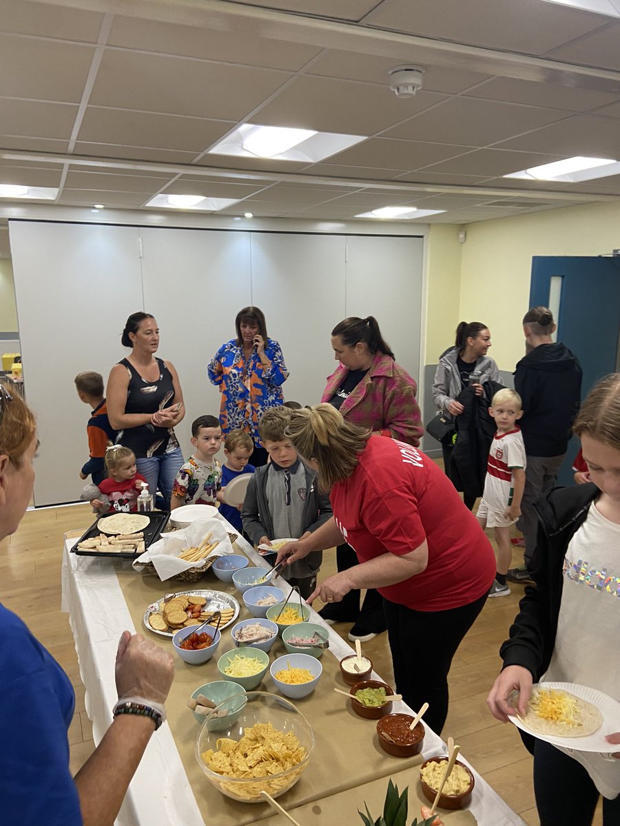 flourishandsucceed CiC (@flourish_cic) on Twitter photo Are HAF Food for Good Moods Club today ๐โค๏ธ๐ #HealthyFood #HealthyMoods #5waystowellbeing <a href="/OneKnowsley/">One Knowsley</a> <a href="/Knowsley_Leader/">Cllr Graham Morgan</a> <a href="/KnowsleyCouncil/">Knowsley Council</a> Are HAF Food for Good Moods Club today ๐โค๏ธ๐ #HealthyFood #HealthyMoods #5waystowellbeing <a href="/OneKnowsley/">One Knowsley</a> <a href="/Knowsley_Leader/">Cllr Graham Morgan</a> <a href="/KnowsleyCouncil/">Knowsley Council</a>