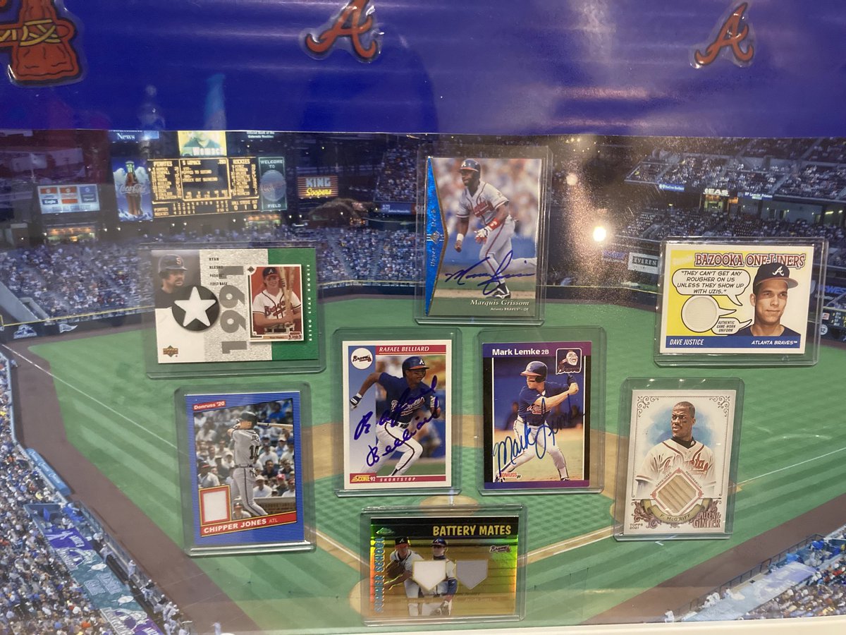 BBaseballcards's tweet photo. Ok y’all how do you display your cards in a fun, unique way? In 2021, for my birthday, my brother got me this poster of cards from the 1995 WS. By far the coolest and most thoughtful gift I’ve ever received. https://t.co/x9ymxpLuJf