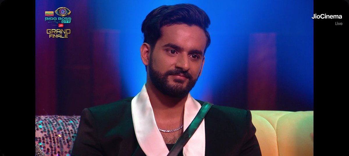 TejuxFan's tweet image. You Are Going To Win For Sure.
Ghar walo k opinion kam k nhi hote, Million of People Loving You Out ❤️

VIJAYI BHAVA ABHISHEK

#AbhishekMalhan #AbhishekForWin @AbhishekMalhan4