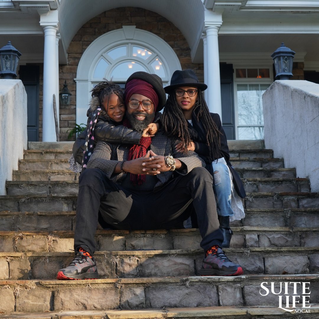 suitelifesocal's tweet image. #InThisIssue #EditorsEdition

The Enterprising Power of SoulWork
Featuring: Dr. Melanie &amp;amp; Oshae Luja

By: @mischainspires
Photo: Ashley Yang

Watch SuiteTalk Aug 18 at 12pm
FB/YT @suitelifesocal

See link in bio or visit linktr.ee/suitelifesocal

#SummerIssue #suitelifesocal