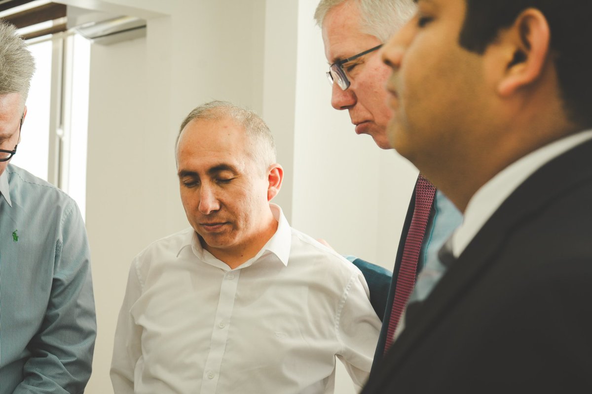 🙏 Oramos para que Dios siga conduciendo a nuestra querida <a href="/AdventistasUPS/">Adventistas Perú - UPS</a> , a la cual pertenecemos ⛪️, a través del liderazgo 💪 del Pr. Charlles Britis

¡Bienvenido al campo de siervos Apasionados Por Cristo! ✨

<a href="/heberbendezu/">Pr. Heber Bendezu</a> <a href="/FreddyRoblesL/">Freddy Robles</a> <a href="/FariChoque/">Farí Choque Ortega</a> <a href="/Pr_RonaldAquije/">Ronald A. Aquije H.</a>