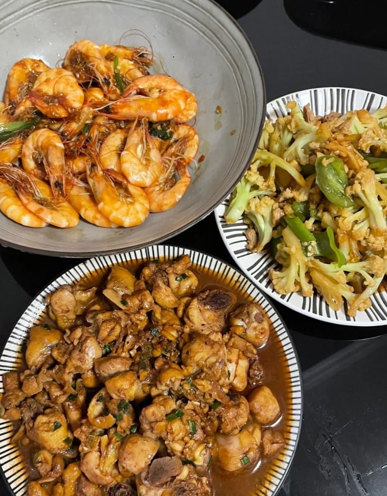 Give yourself a vacation today, cook yourself some delicious food, and reward yourself, it doesn’t look very good, but the taste is still goo