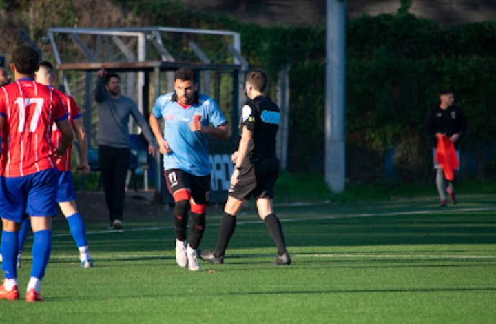 gatitosilva10's tweet photo. Primer objetivo cumplido!!! Gracias siempre a los jugadores💪al grupo de trabajo🤜🤛y a toda la barriada que acompaña❤️🖤
Se viene lo más lindo #todosjuntos https://t.co/wRzecEcus1