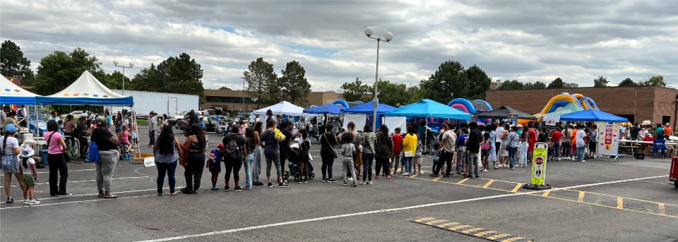 Had a great time this past Sunday at the annual Backpack/school supply giveaway and carnival, put on by Struggle of Love Foundation .

#vervecoachgordonsocialactionadvocates #SunnyBoyJimJackJones #love #harmony #positivity #community #AlpineBankColorado #StruggleOfLoveFoundation