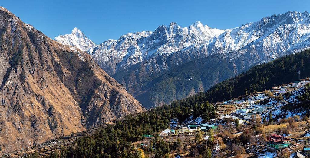 Migration: Ties to ‘home’ are key for Himalayan communities that stay despite climate risks | @aruna_sekhar w/comment from @HimaniUp @ritodhi_c @icimod Dr Amina Maharjan Read here: bit.ly/45ptIDz