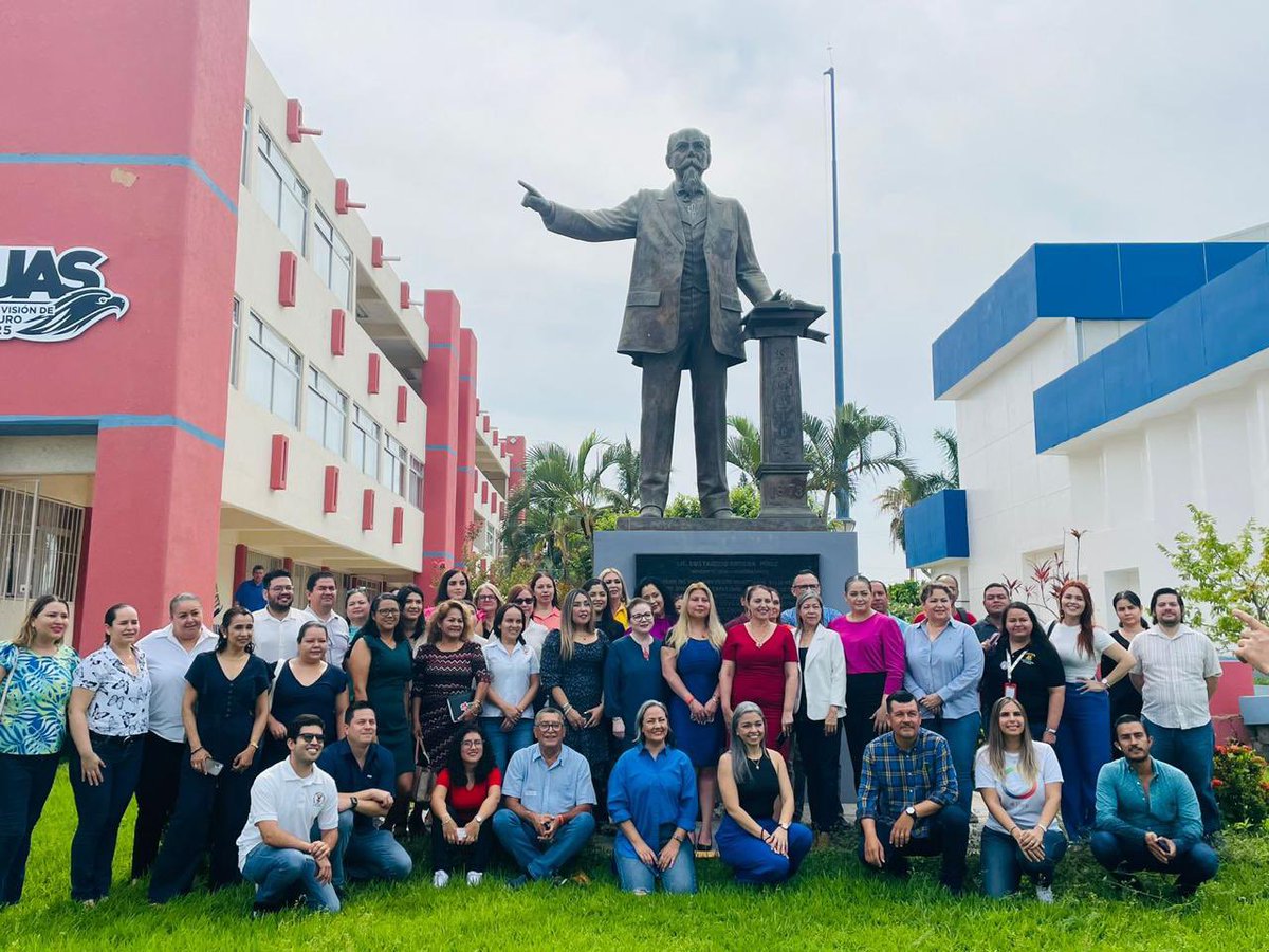 cide_uas's tweet photo. Inicia la semana de Capacitación Docente en la Unidad Regional Sur con el CURSO-TALLER DE CAPACITACIÓN DOCENTE EN ESTRATEGIAS Y HERRAMIENTAS PARA LA ENSEÑANZA UNIVERSITARIA DEL NIVEL SUPERIOR CENTRADA EN EL APRENDIZAJE. 

#cideuas #SursumVersus #ILoveUAS #CapacitaciónDocente https://t.co/4E9JYQF3QG