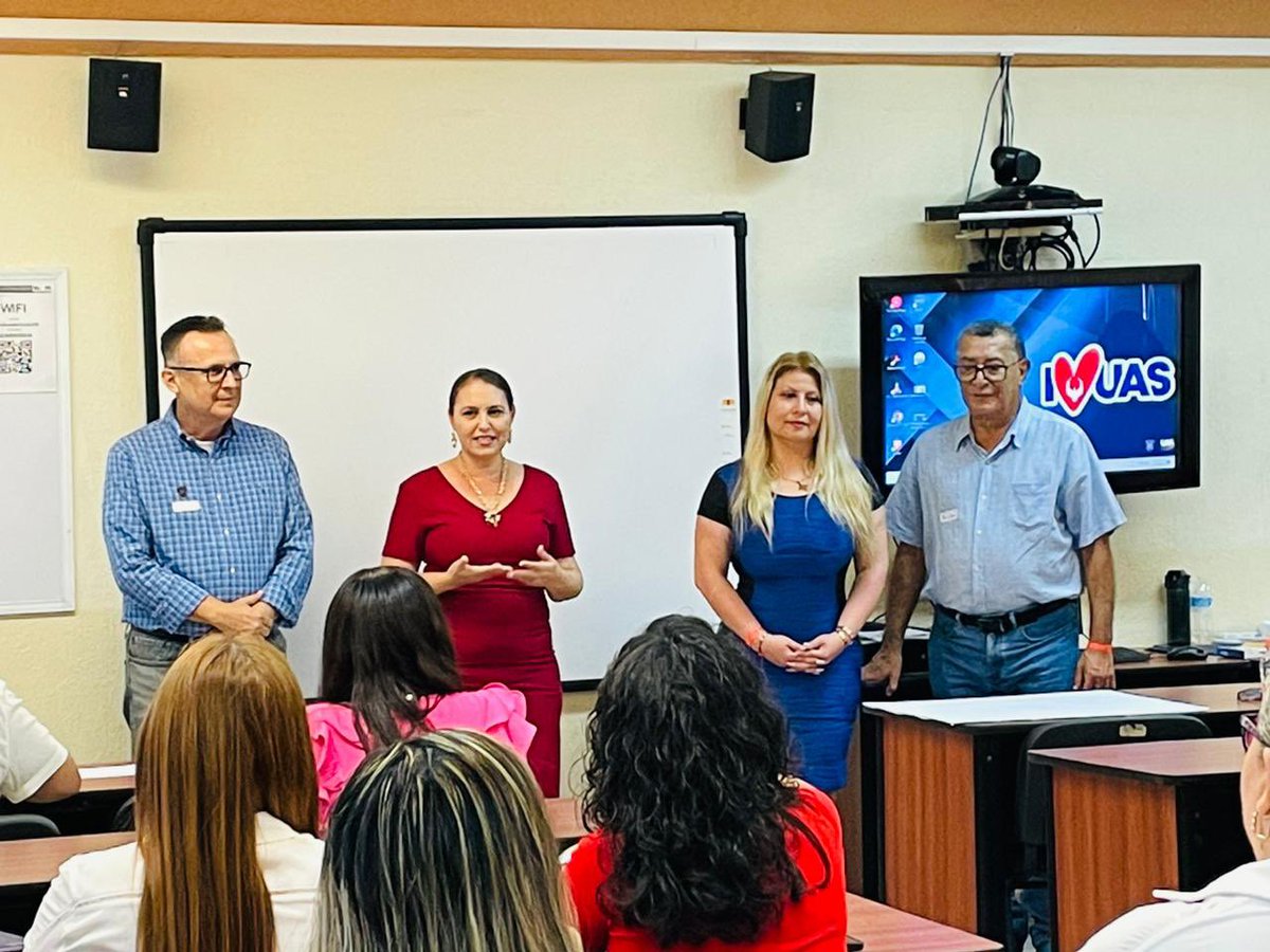 cide_uas's tweet photo. Inicia la semana de Capacitación Docente en la Unidad Regional Sur con el CURSO-TALLER DE CAPACITACIÓN DOCENTE EN ESTRATEGIAS Y HERRAMIENTAS PARA LA ENSEÑANZA UNIVERSITARIA DEL NIVEL SUPERIOR CENTRADA EN EL APRENDIZAJE. 

#cideuas #SursumVersus #ILoveUAS #CapacitaciónDocente https://t.co/4E9JYQF3QG