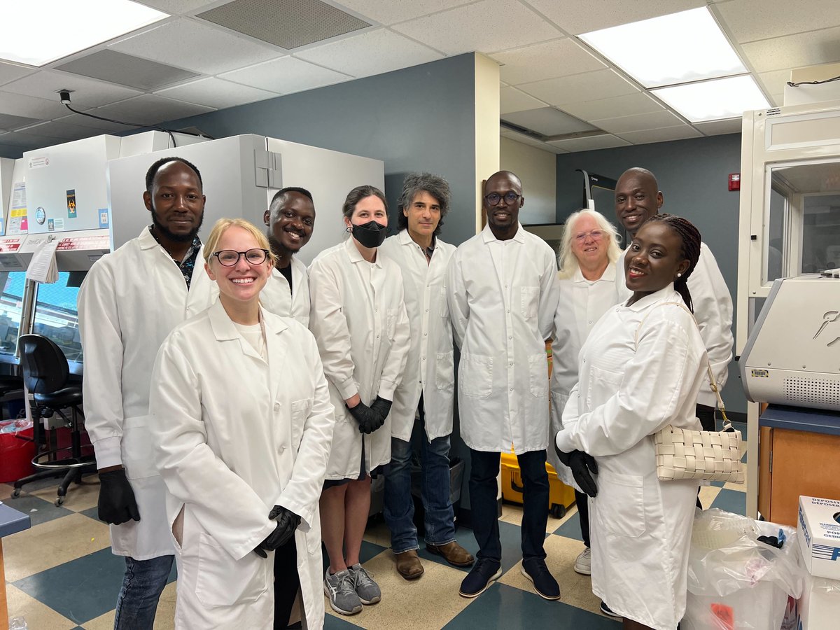 OSG Consortium (@osg_htc) on Twitter photo On NIAID - OSG Day, 6 @NIAIDBioIT researchers and staff who attended the @osguserschool to learn about applying throughput computing to their research, learned about AIDS research at the <a href="/UWMadison/">UW–Madison</a> #AIDS #Vaccine #Research Lab. #htc #openscience On NIAID - OSG Day, 6 @NIAIDBioIT researchers and staff who attended the @osguserschool to learn about applying throughput computing to their research, learned about AIDS research at the <a href="/UWMadison/">UW–Madison</a> #AIDS #Vaccine #Research Lab. #htc #openscience
