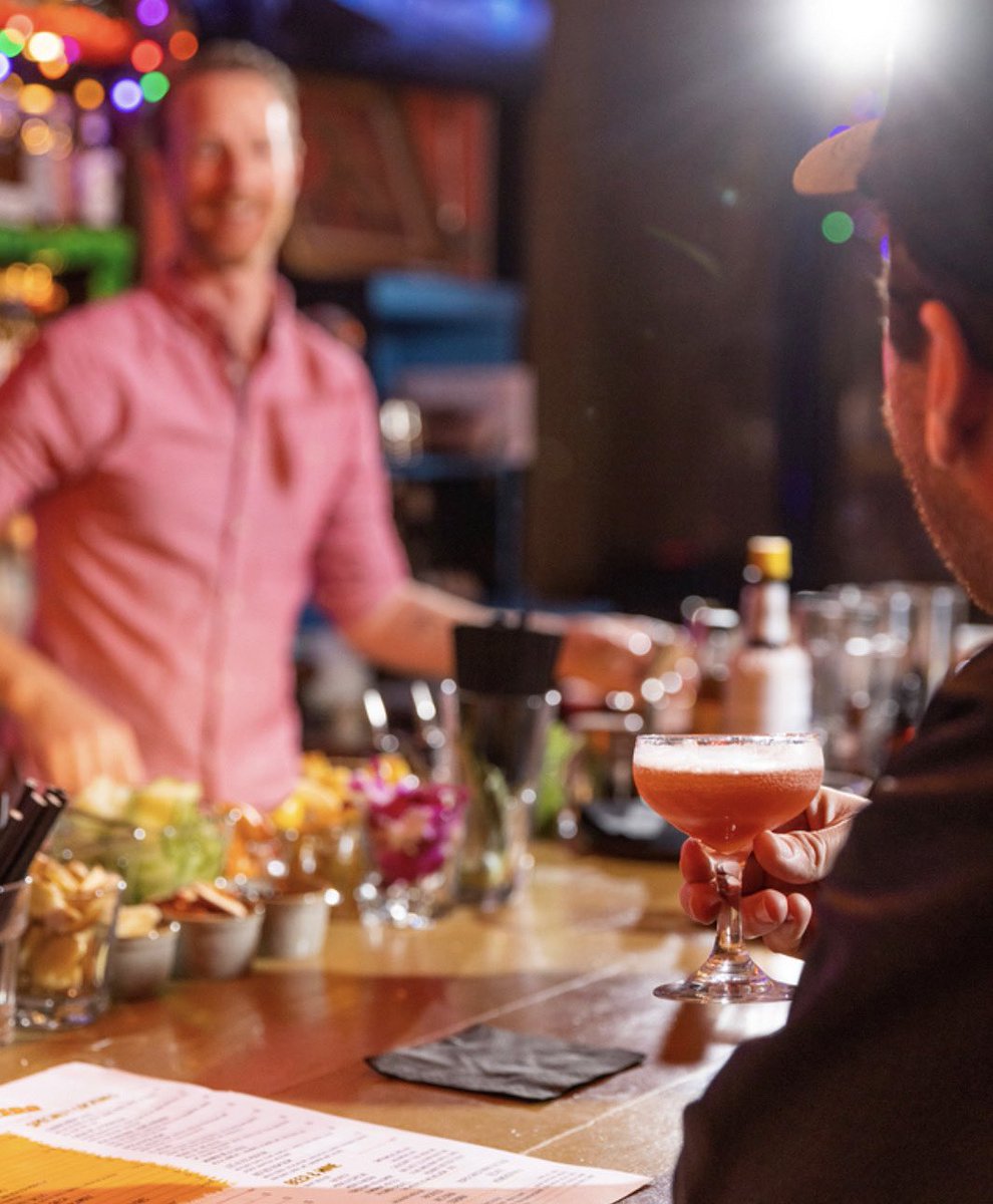 POV: What your bartender looks like after one too many mezcal-forward cocktails. 

This could be you but you’re not at Mezcalero for #margaritamonday and you missed out on $8 margs!

mezcalerodtla.com/menu

#mezcallover #mezcalcocktails #cocktailover #agavelover