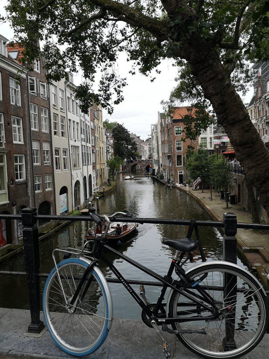 BarbaraWaloszek's tweet photo. One more stop on my PhD journey - summer course in applied multivariate analysis. #Utrecht @utrechtsummer #cpd https://t.co/mzyjAqpDyn