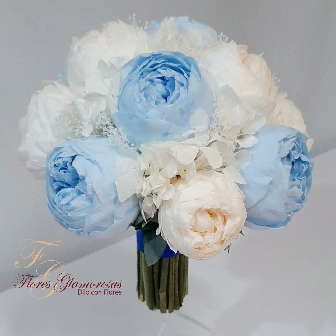 floresglamor's tweet photo. Hermoso #ramo de #peonias #preservadas acompañadas de #hortensia y follaje snow. Situada #boda es #azul como el mar azul, esta es una buena opción. Recuerda #diloconflores #wedding #bluewedding #novia #cdmx https://t.co/RrCOdMxfPW